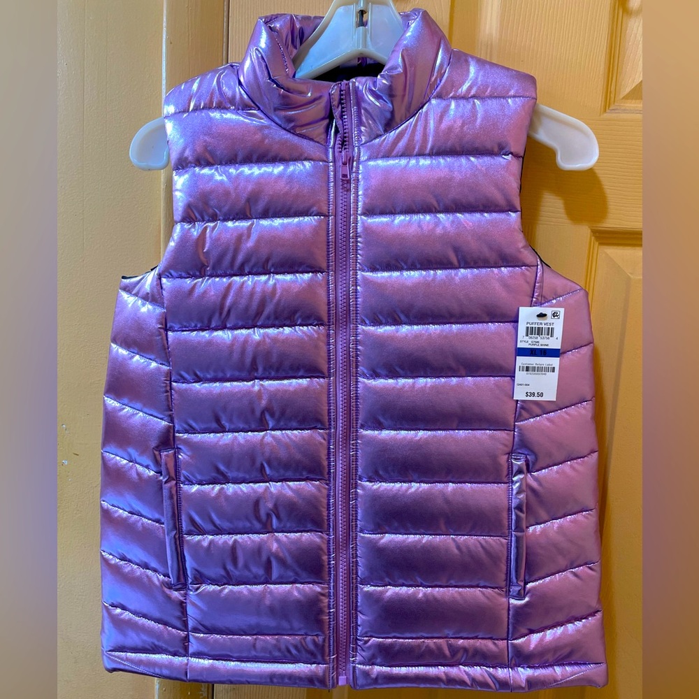 Girls Metallic Puffer Vest